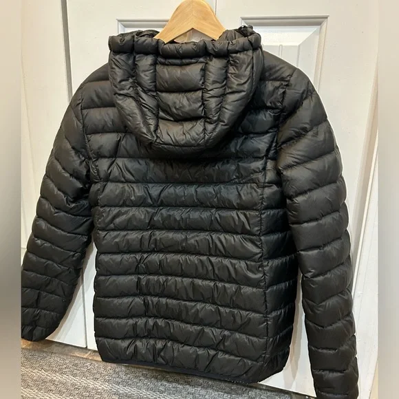 Roots Jacket - Picture 2 of 4